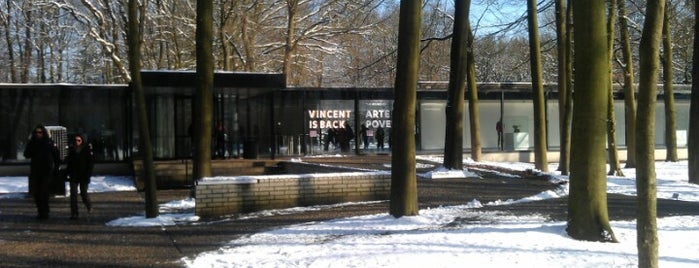 Kröller-Müller Museum is one of Places to Find a Picasso.