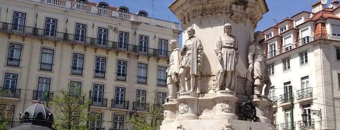 Praça Luís de Camões is one of Lisbon Favorites.