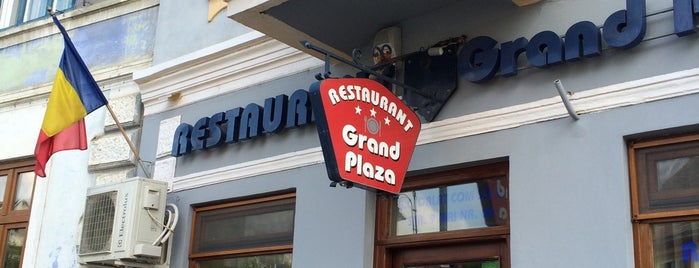 Restaurant Grand Plaza is one of Gittim, Gördüm, Denedim..