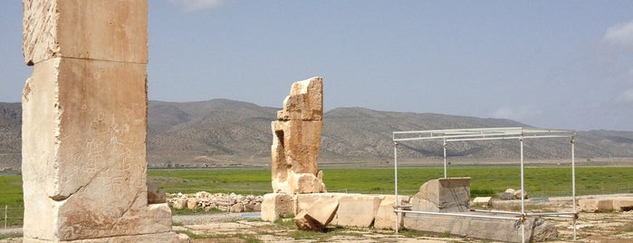 The Audience Hall of the Pasargadae is one of Shiraz Attractions | جاذبه‌های شیراز.