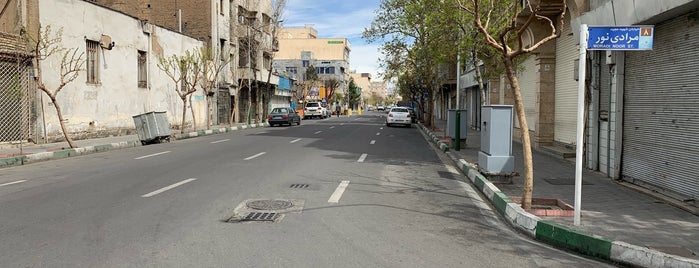 Baradaran-e Ghaedi Street | خیابان برادران قائدی is one of BBM 2.