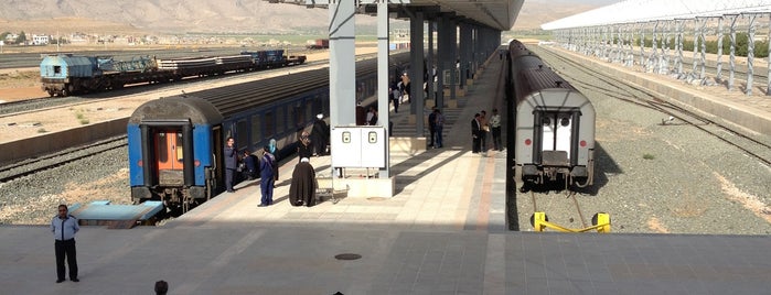 Shiraz Railway Station | ایستگاه راه آهن شیراز is one of Иран.