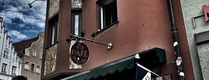 Café Goldener Erker is one of A-City.