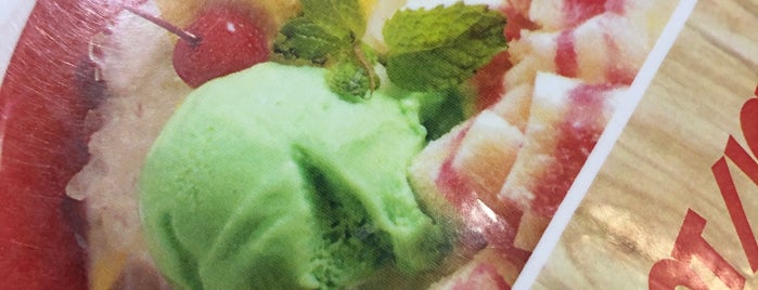 Roemi X-traordinary Ice Cream is one of Jogja's Food Vista.