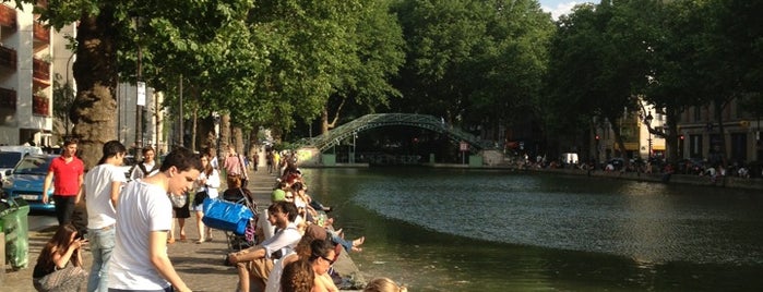 Canal Saint-Martin is one of Paris vacation spots.