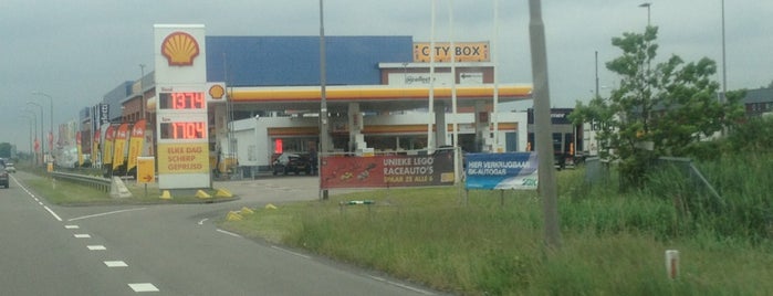 Shell is one of Shell Tankstations.