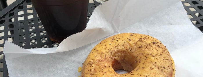 Blue Star Donuts is one of Los Angeles Dining.