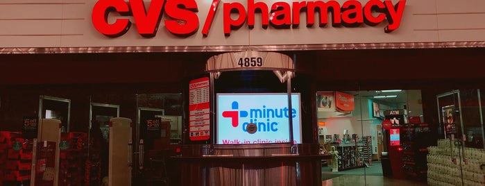 CVS pharmacy is one of Tempat yang Disukai Duk-ki.