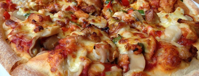 The Pizza Company is one of Yodpha 님이 좋아한 장소.