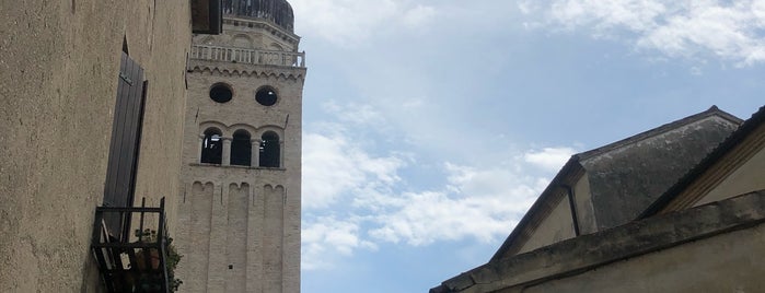 Duomo Di Conegliano is one of i diari della Lambretta.