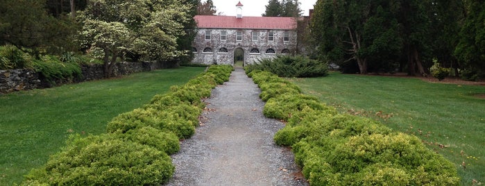 State Arboretum of Virginia is one of Locais curtidos por Greg.