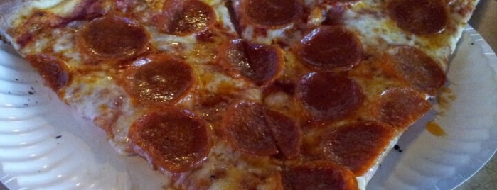 Brother's Pizza is one of Heath : понравившиеся места.