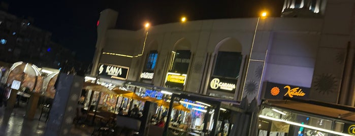 Tivoli Plaza is one of Cairo Malls.