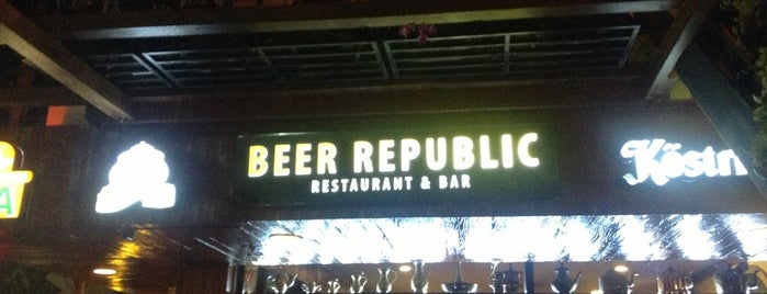 Beer Republic is one of Chiang Mai 1　チェンマイその１.