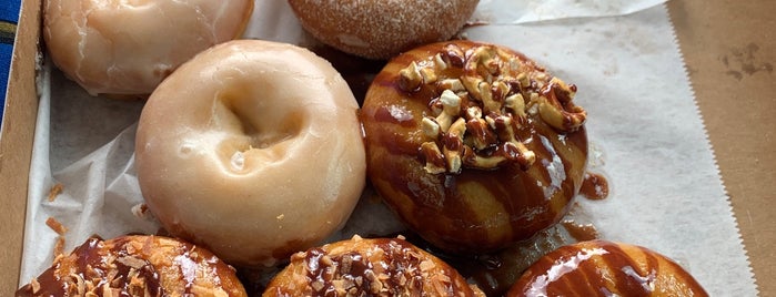 Twin Peaks Coffee & Donuts is one of Breakfast Faves.
