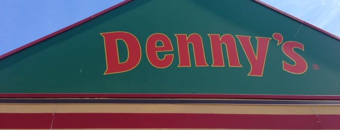 Denny's is one of สถานที่ที่ Peter ถูกใจ.
