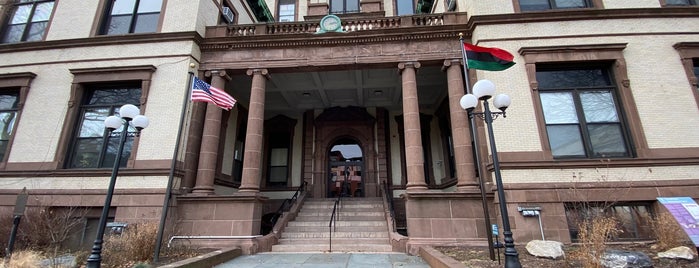 Hoboken City Hall is one of Neeta’s Liked Places.