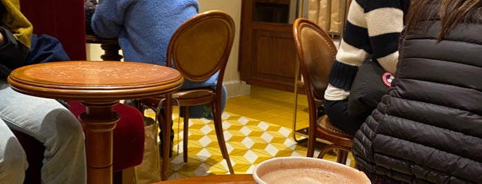 Cafe Bilboquet is one of Locais curtidos por MI.