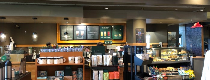 Starbucks is one of John : понравившиеся места.