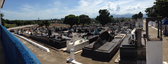 Cemitérios