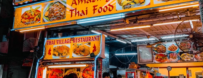 Mook Thai Seafood, Jalan Alor is one of Locais salvos de Grisha.