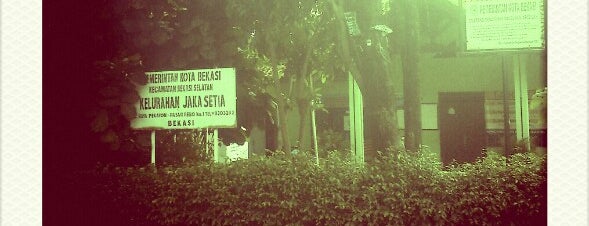 Kelurahan Jaka Setia is one of Goes.