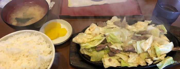 びっくり焼亭 早良店 is one of Lugares favoritos de ヤン.