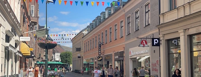 Lund is one of Orte, die Melike gefallen.