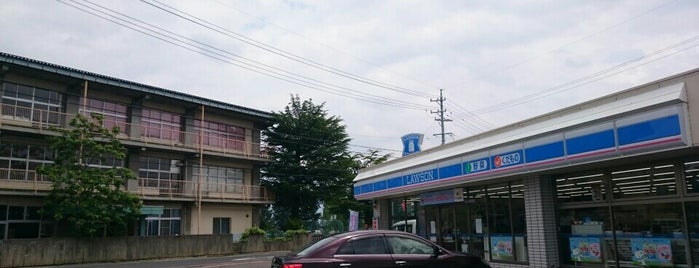 ローソン 長野朝陽小前店 is one of ローソン.