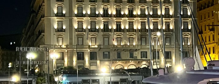 Grand Hotel Santa Lucia is one of Naples.