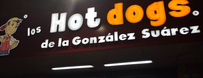 Los Hot Dogs de la González Suárez is one of HotDogs Gonzalez Suarez.