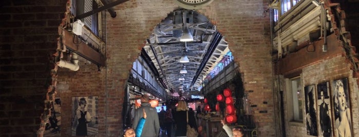 Chelsea Market is one of Architecture - Great architectural experiences NYC.