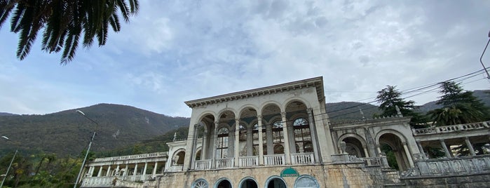 Railway Station Gagra | გაგრას რკინიგზის სადგური | Железнодорожный вокзал Гагра is one of Гагра, Абхазия.