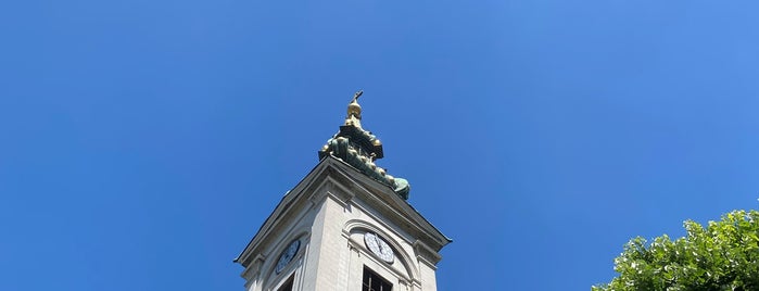 Catedral de San Miguel is one of Belgrade Places.