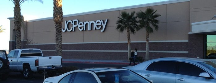 JCPenney is one of Lieux qui ont plu à Roberta.