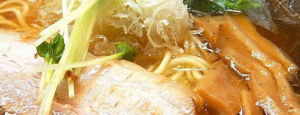 麺屋 神 中川會 is one of fuji'nin Kaydettiği Mekanlar.