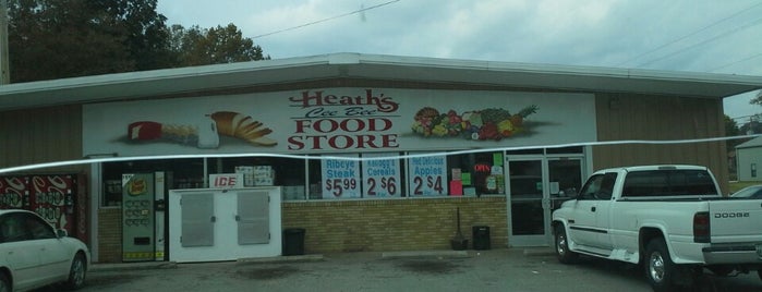 Heath's Cee Bee Grocery is one of Local Business.