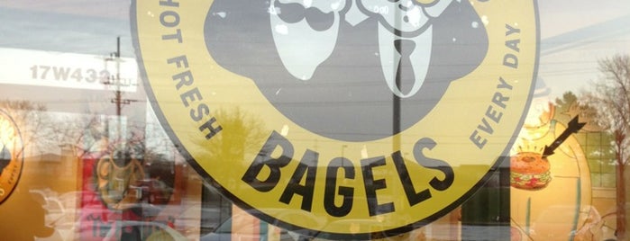 Einstein Bros Bagels is one of Café.