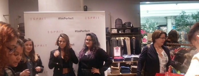 Esprit is one of Daniela’s Liked Places.