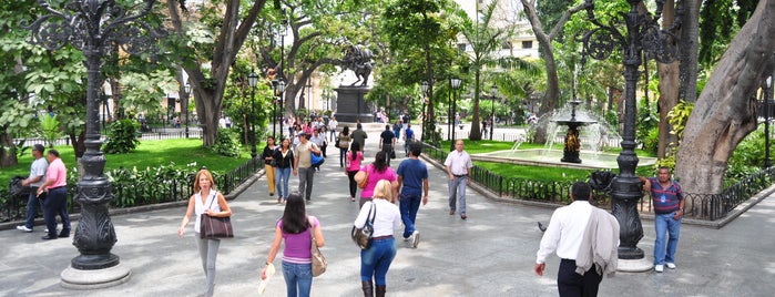 Plaza Bolívar is one of Orte, die Alcaldía gefallen.