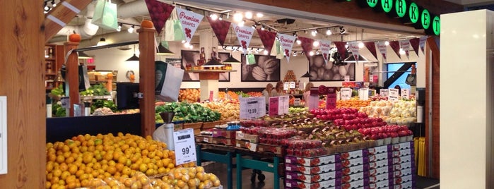 Kin's Farm Market is one of Danさんのお気に入りスポット.