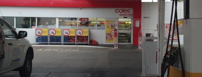 Coles Express is one of Lieux qui ont plu à Fiona.