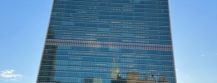 United Nations Secretariat Building is one of Locais curtidos por Takako.