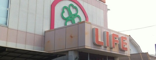 ライフ 向日店 is one of ライフコーポレーション.