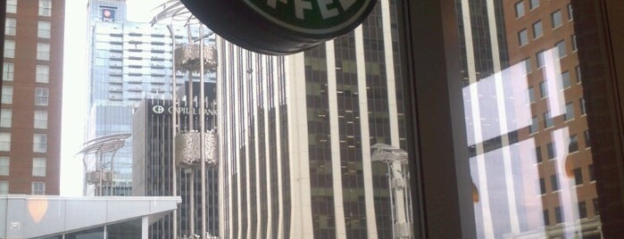 Starbucks is one of Orte, die Ted gefallen.