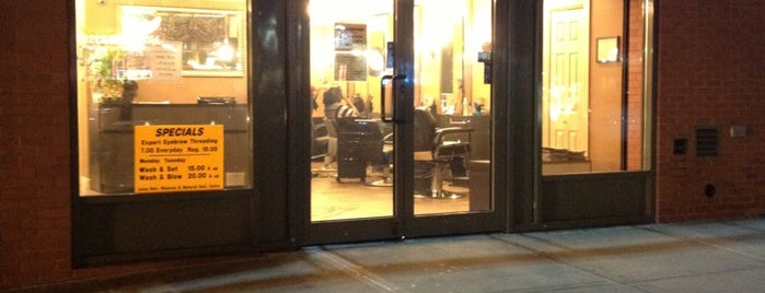 Eddie Jr's Hair Salon is one of Tempat yang Disukai Ny.