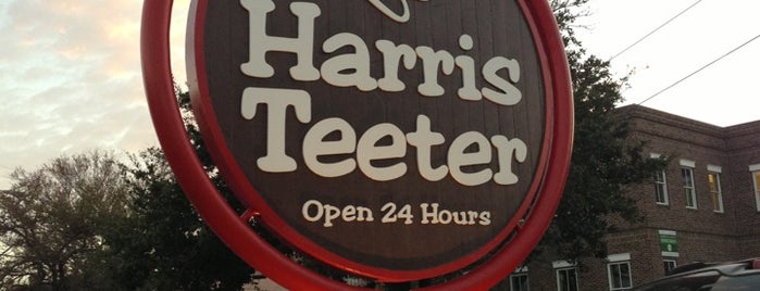 Harris Teeter is one of Locais curtidos por Heidi.