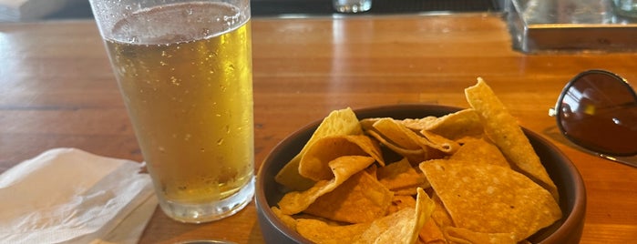 Blanco Tacos + Tequila is one of Lugares guardados de Alana.