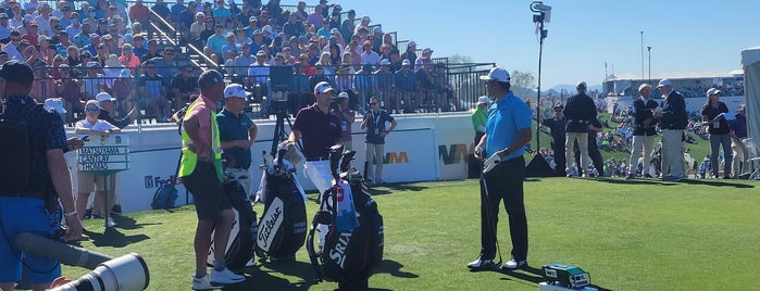 Waste Management Phoenix Open 16th Hole is one of Lieux qui ont plu à Andy.