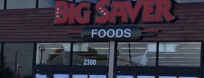 Big Saver Foods is one of สถานที่ที่ Clare ถูกใจ.